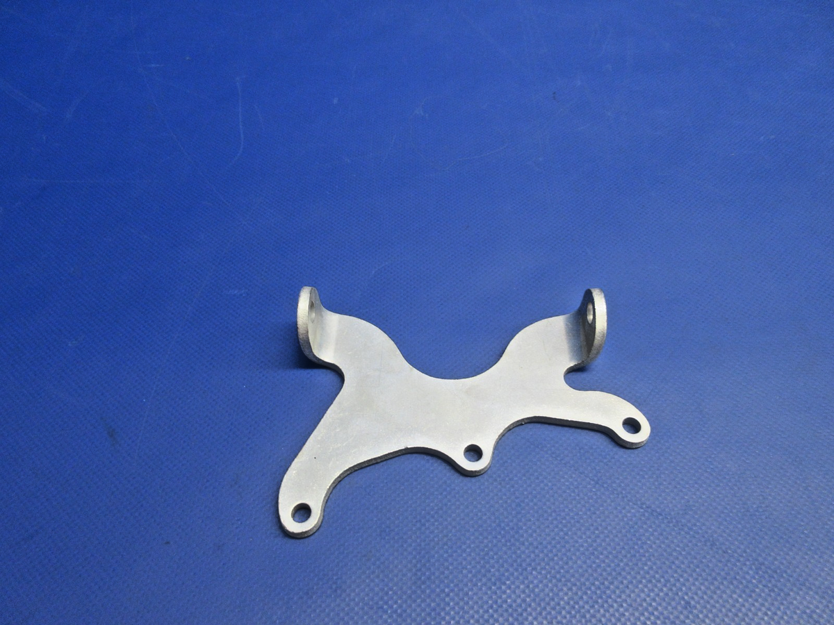 Lycoming Generator Bracket P/N 69113 NOS (0926-746)0