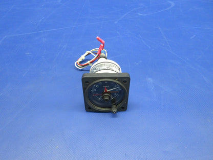 Cessna 172M Mid-Continent Quartz Clock 12-32V P/N MD-91LET TESTED (0726-728)1
