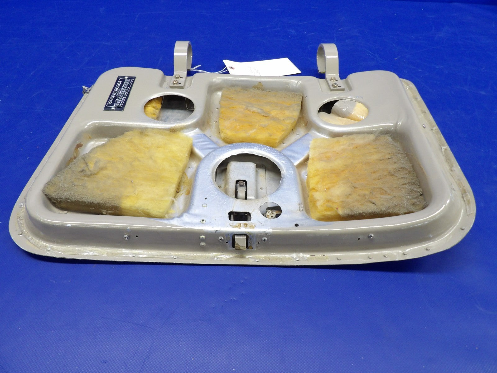 Cessna 182 / 182L Baggage Door NO Key P/N 0711629-5 (0226-2042)6