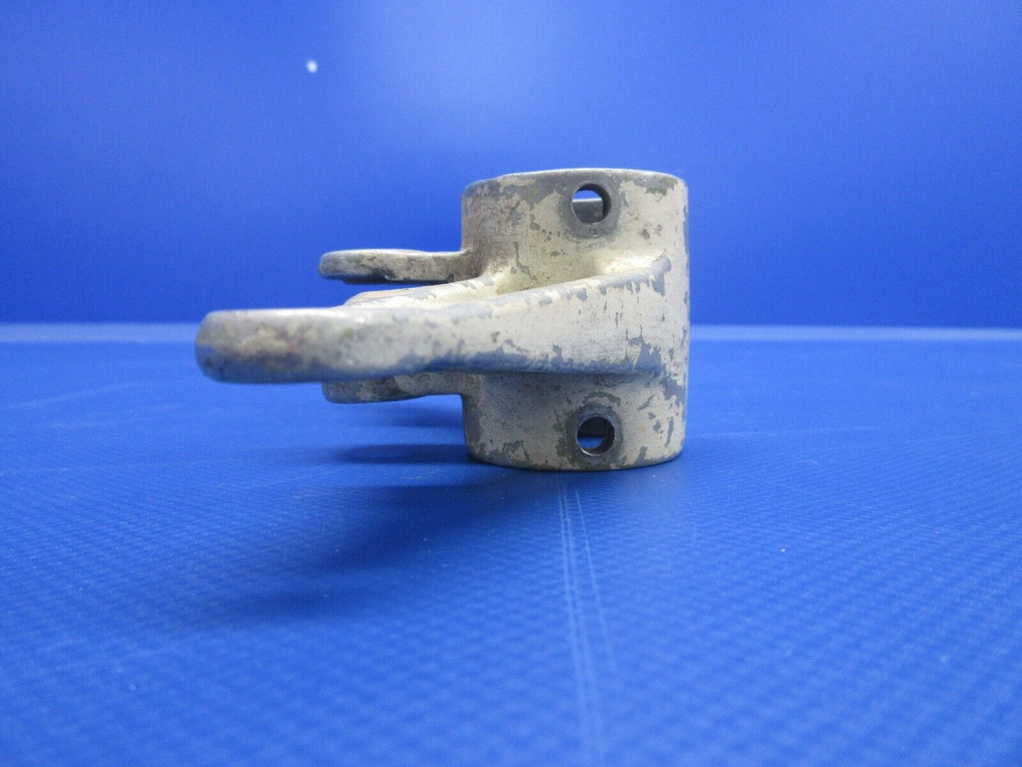 Piper PA23 Apache Rudder Torque Tube Horn Assy P/N 19405-00 (0224-1095)