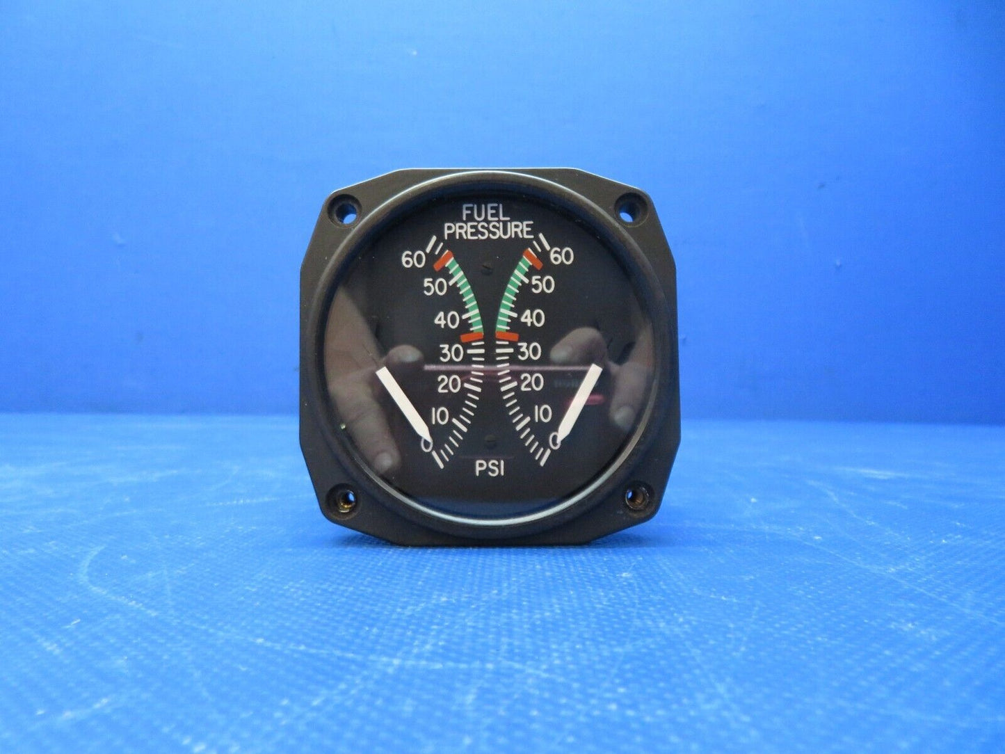 Edo Aire Dual Fuel Flow Pressure Gauge P/N 22-869-075-1 WARRANTY (1024-207)