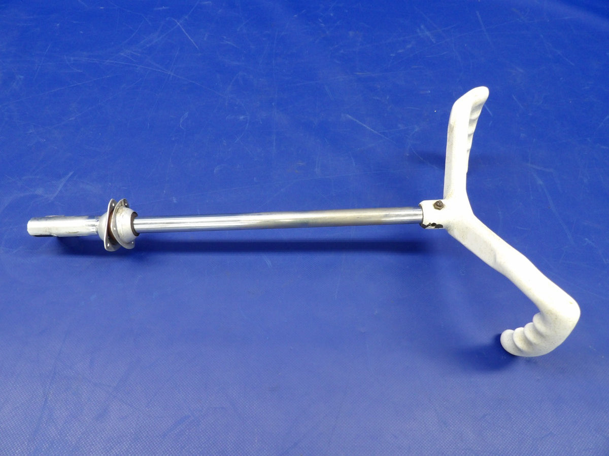 Mooney M20 / M20C RH Control Wheel / Yoke & Column P/N 8571 (0426-1433)9