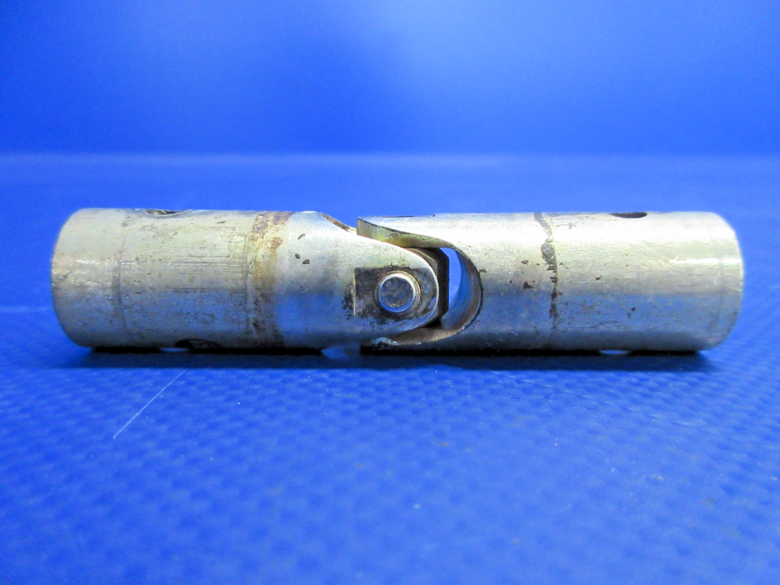 Cessna 172 Control Yoke Universal Joint P/N 0411257 (0826-728)11