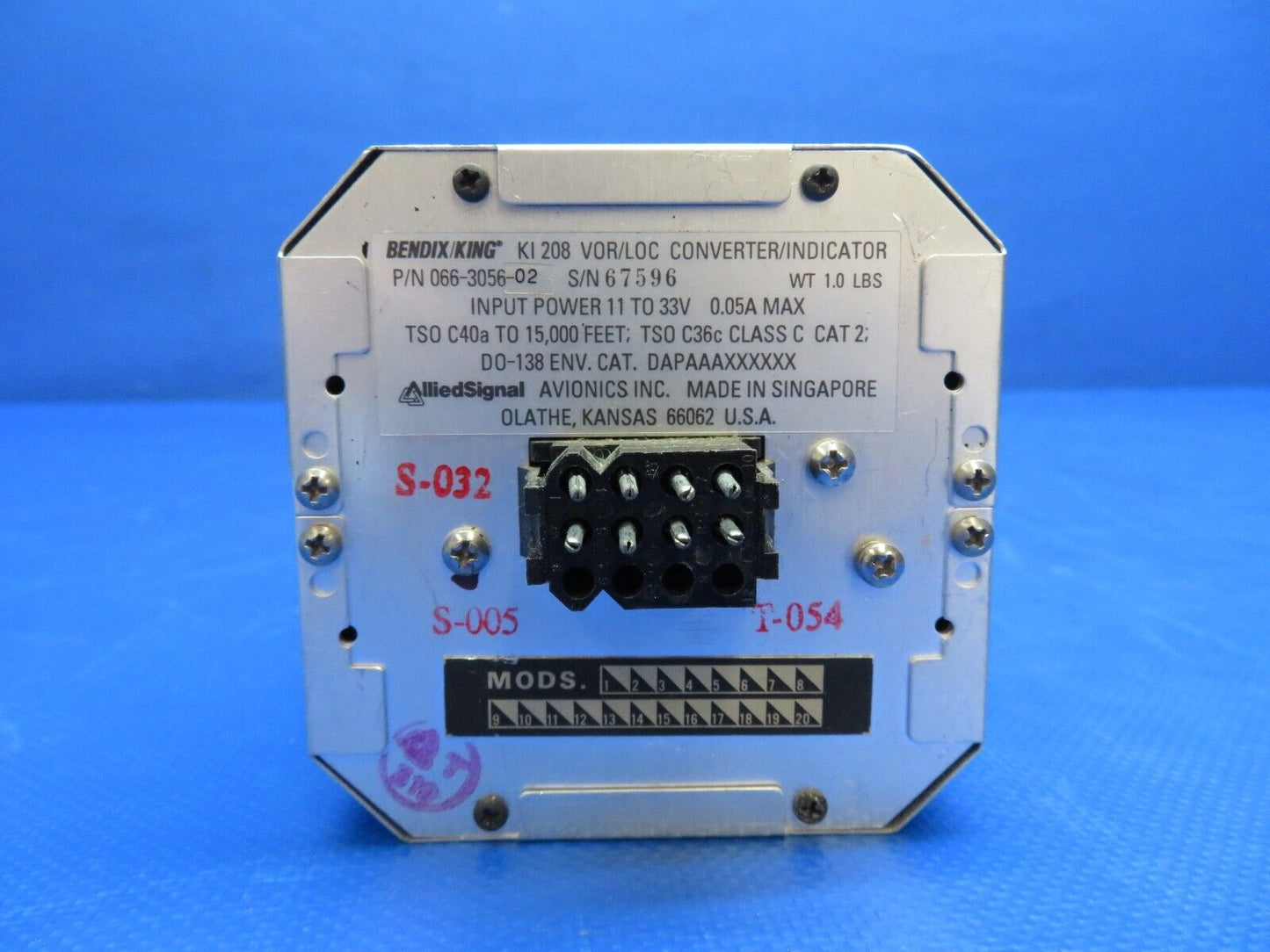 Bendix/King KI208 VOR/LOC Converter/Ind. 066-3056-02 11-33V WARRANTY (0424-1738)