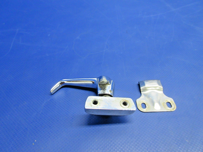 Cessna RH Cabin Door Window Latch & Striker Plate S1483-1, 0517002-1 (0926-859)2