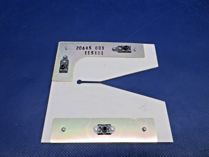 Cirrus SR20 / SR22 Nose Landing Gear AFT Cowl Seal P/N 20665-003 NOS (0426-742)3