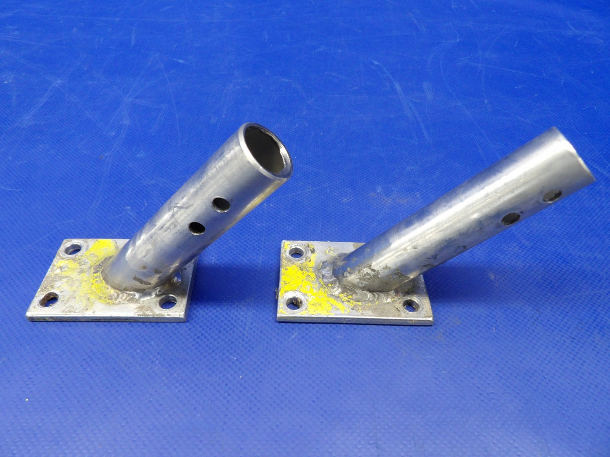 Air Tractor AT-301 Hopper Aft Mount Set (0826-1328)2