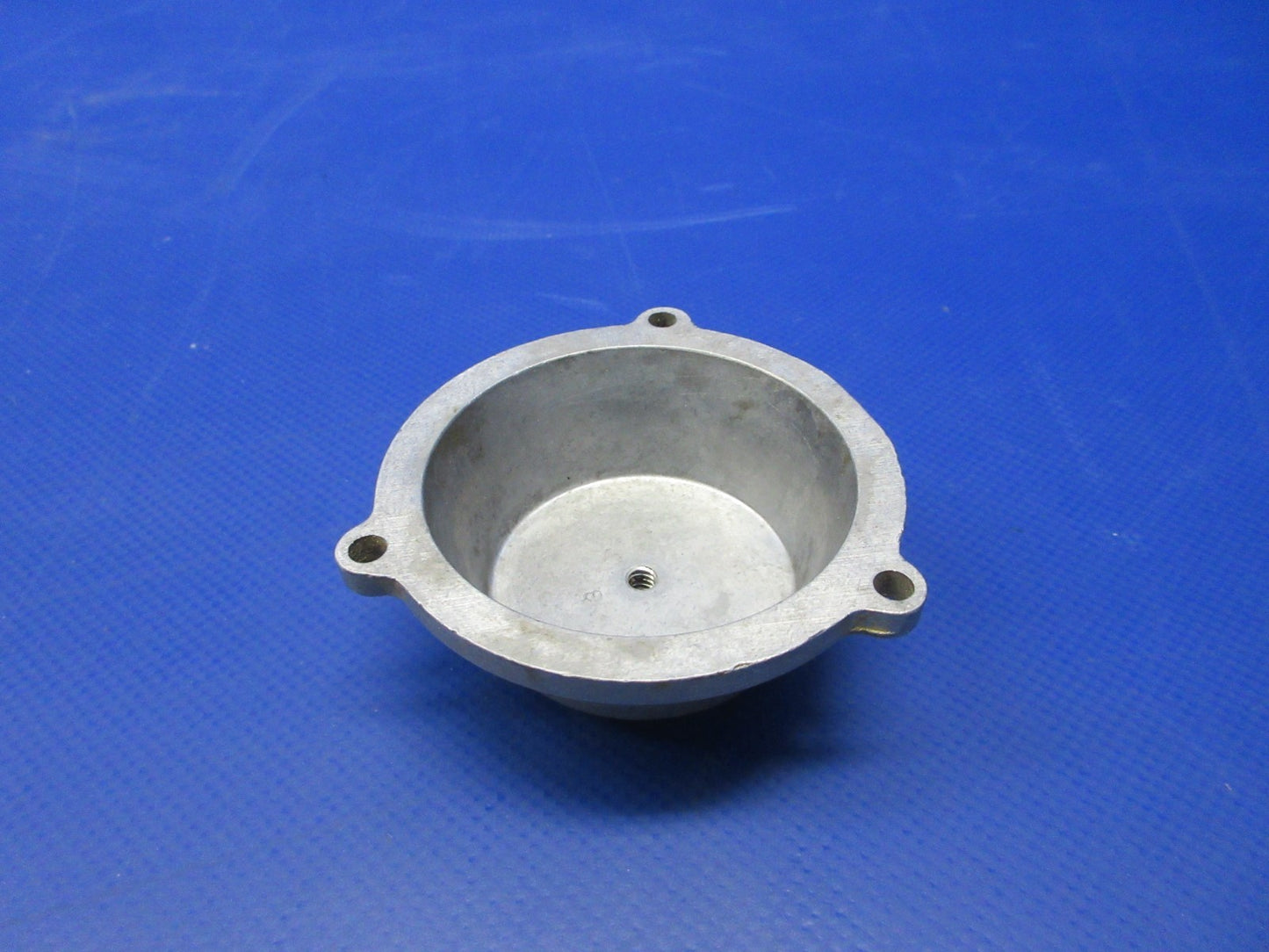 Mooney M20 Cleveland Wheel Hub Cap P/N 38520A (0826-707)2