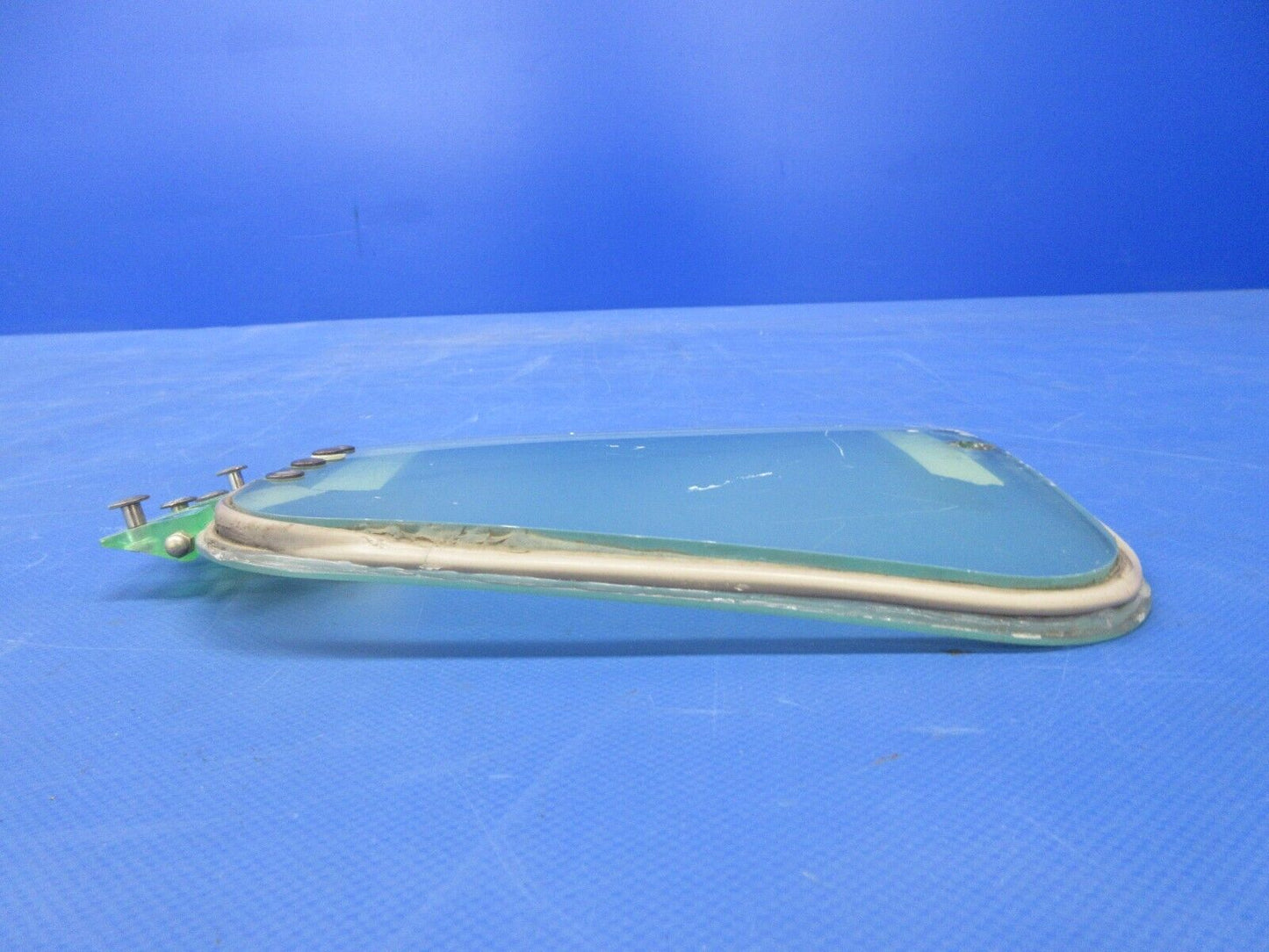 Cessna 310 / 310R Foul Weather Window Glass P/N 0891107-4 (1124-1205)