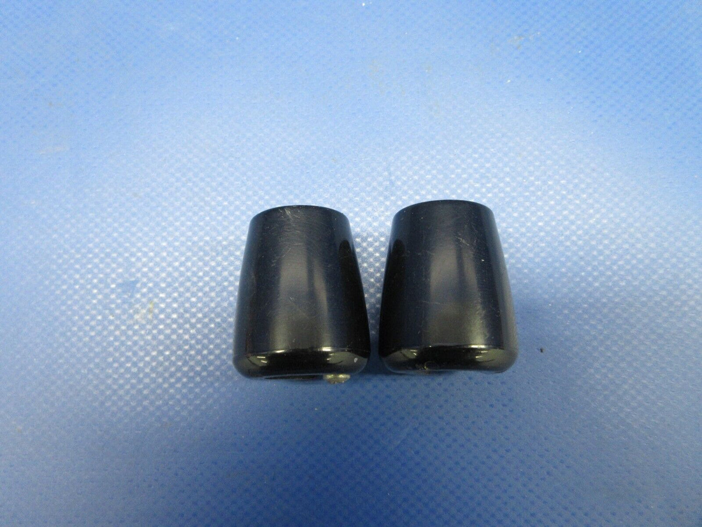 Piper PA-34-200T Seneca II Engine Control Quadrant Assy P/N 95136-03 (0524-1264)
