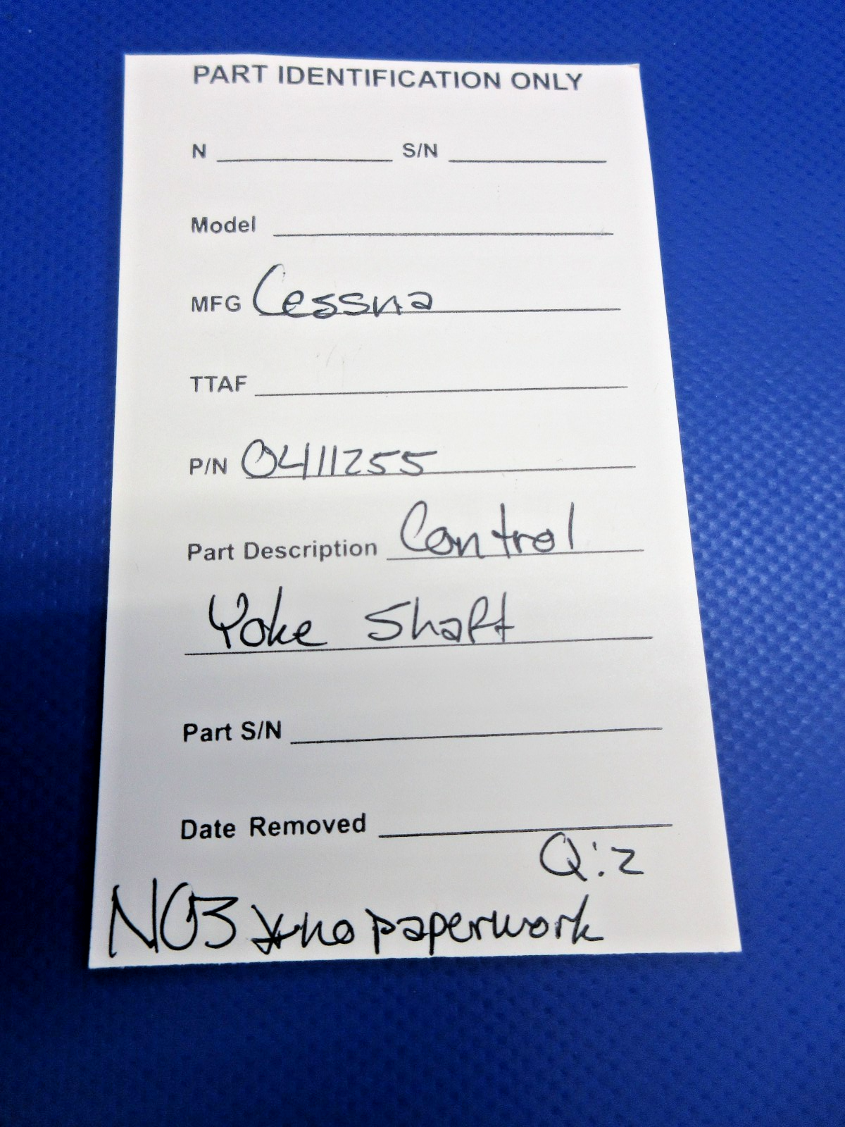 Cessna Control Yoke Shaft P/N 0411255 NOS (0326-1010)13