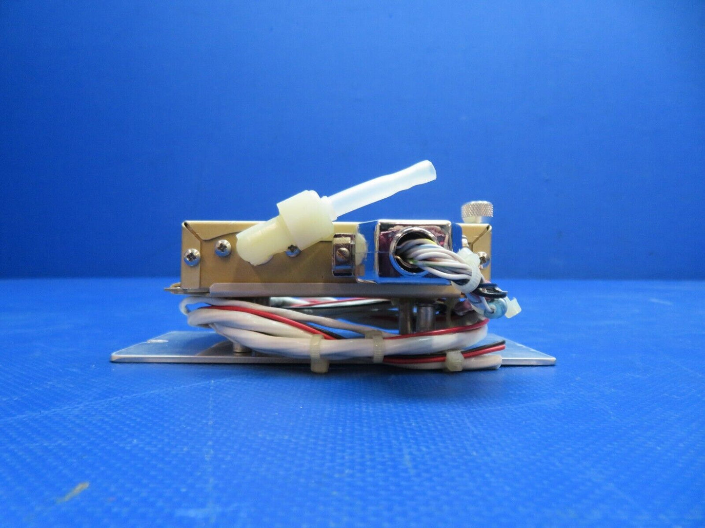 =T.C.I All-Solid State Altitude Digitizer 14/28v P/N SSD120-35C-RS232 (1124-134)