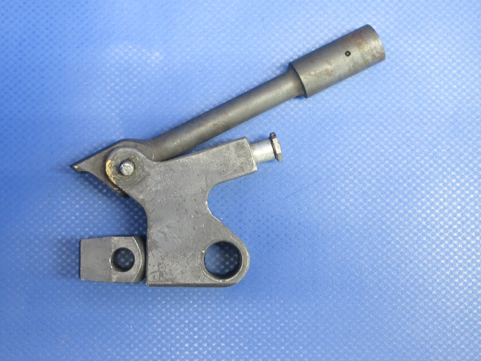 Cessna 210 Main Gear Down Lock Rod & Arm Assy P/N 1241635-1 (0124-1248)1