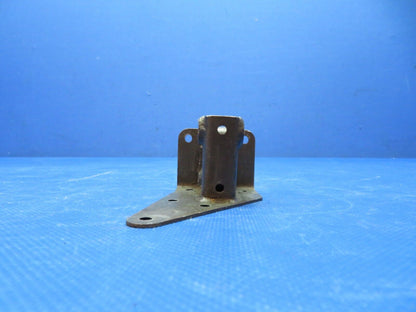 Cessna 337 / P337H Skymaster Upper Rear Door Latch Assy PN 1511408-16 (0824-196)