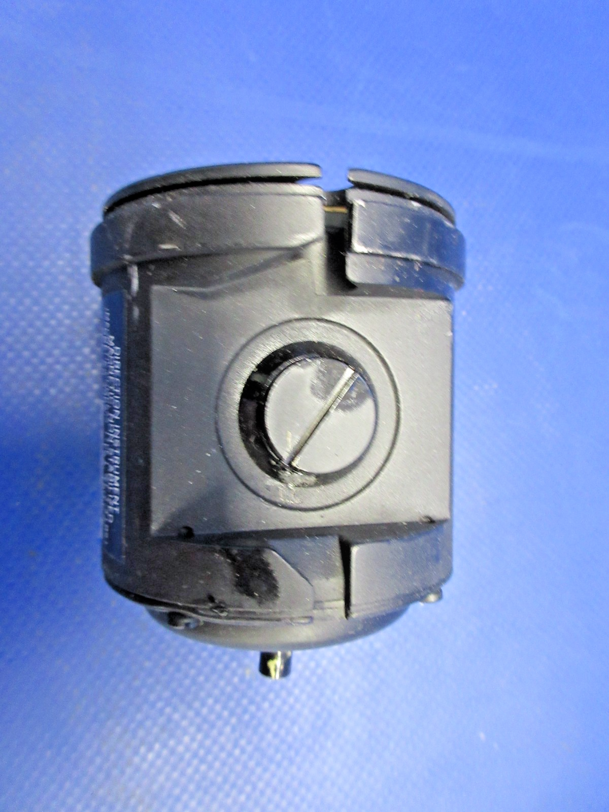 Airpath Compass P/N C2200-L4-B LOT OF 2 FOR PARTS (0326-981)8