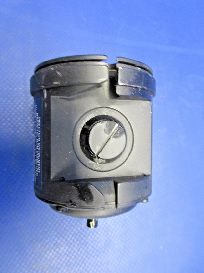 Airpath Compass P/N C2200-L4-B LOT OF 2 FOR PARTS (0326-981)8