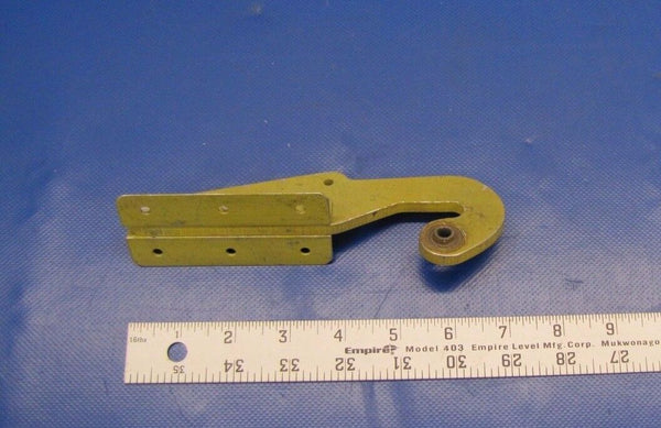 Piper Navajo Nose Gear Hinge AFT P/N 41610-008 (0617-17)