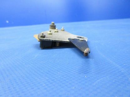 Cessna 177B Cardinal Flap Control Arm & Lever Assy P/N 15122180-13 (0824-1269)