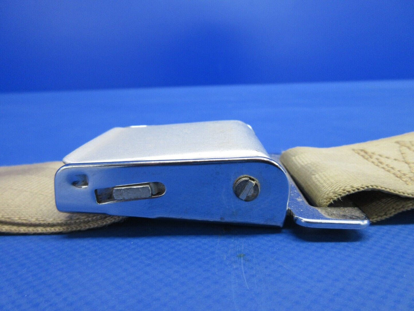 Aircraft Belts Inc Beech B55 Middle Row Seat Belt P/N 520600182412 (0424-1201)