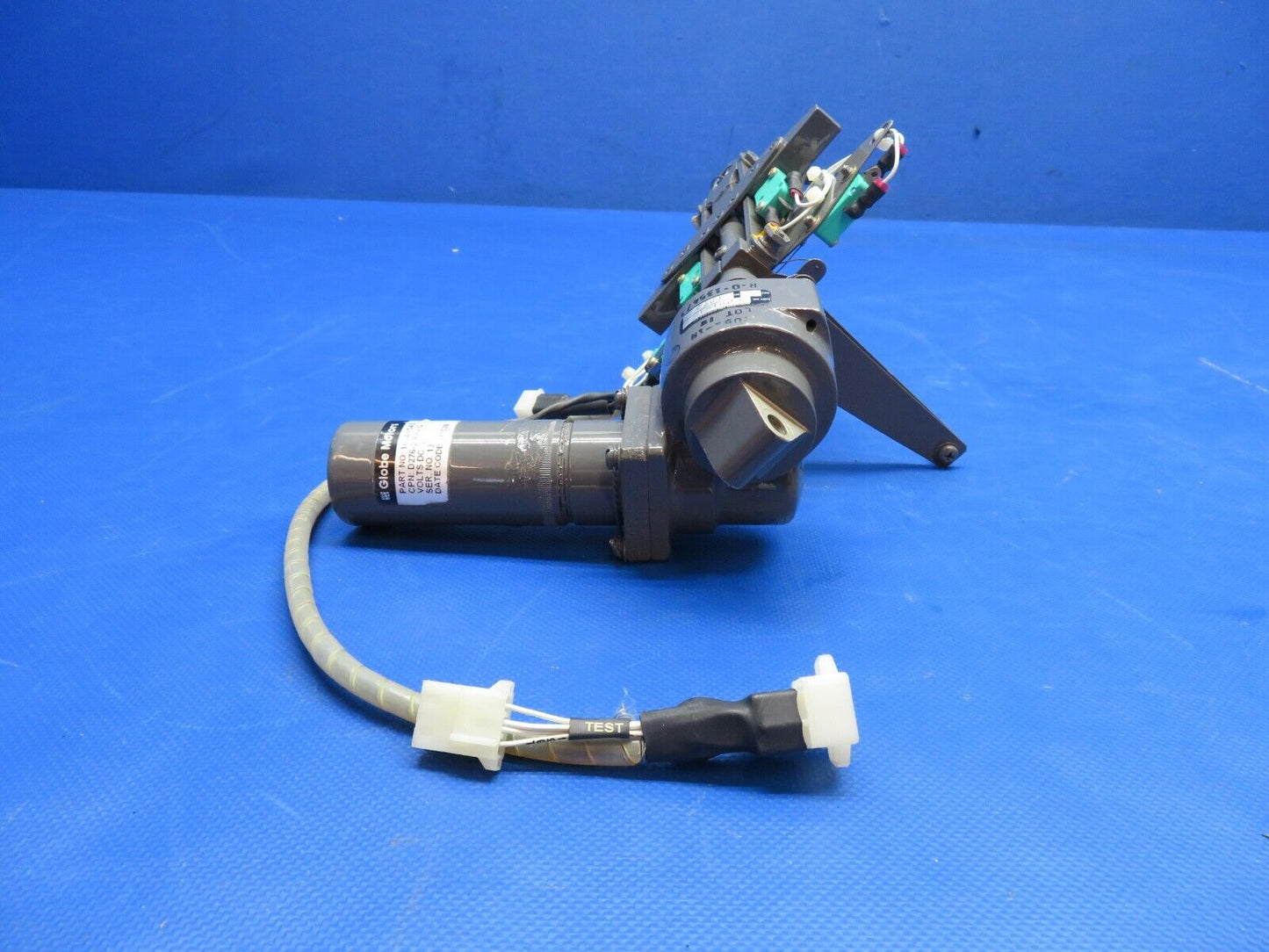 Robinson Clutch Belt Tension Actuator w/ Motor 12v P/N C05-1 NOS (0824-1744)