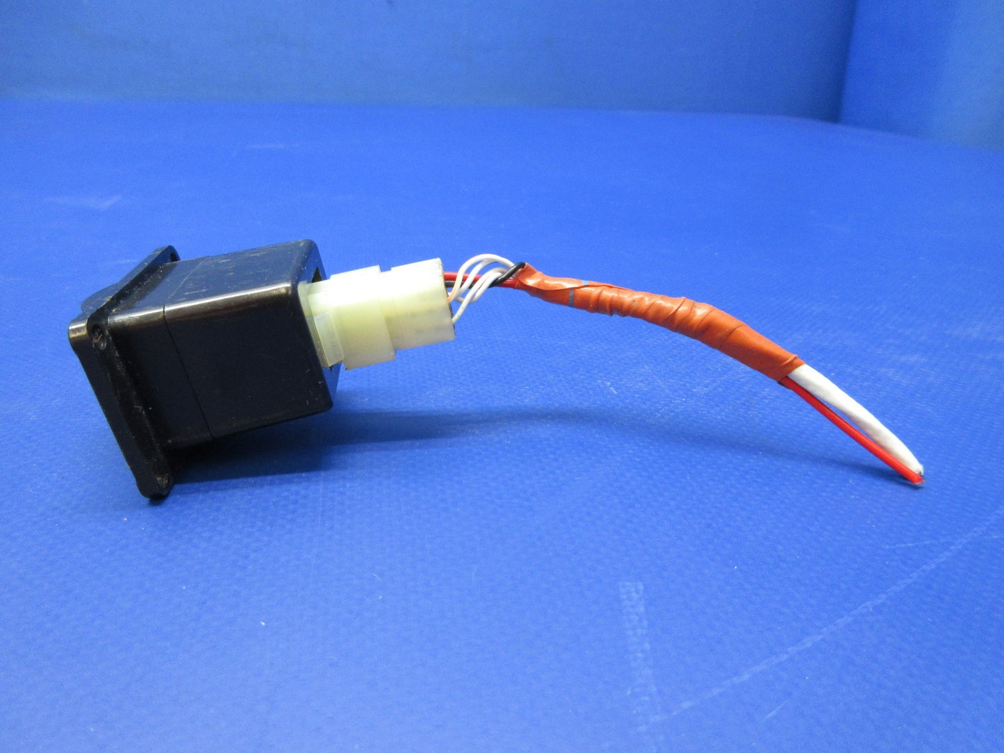 Artex ME406 ELT w/Tray, Remote Switch 453-6603 TESTED (0426-810)20