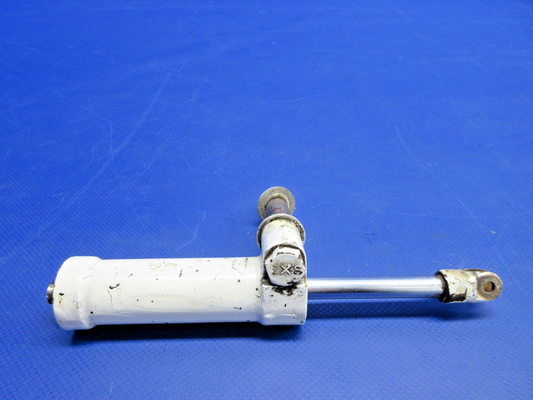 Beech 95-B55 Baron Shimmy Dampener P/N 35-825145 (0426-949)0