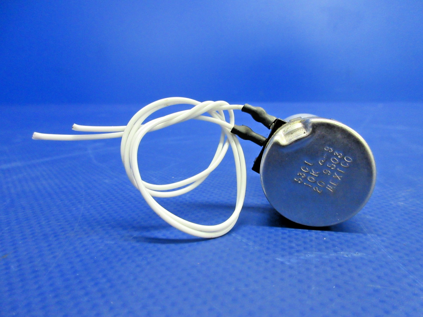 Beech F35 Bonanza Propeller RPM Control Switch 53C1 (0726-821)6