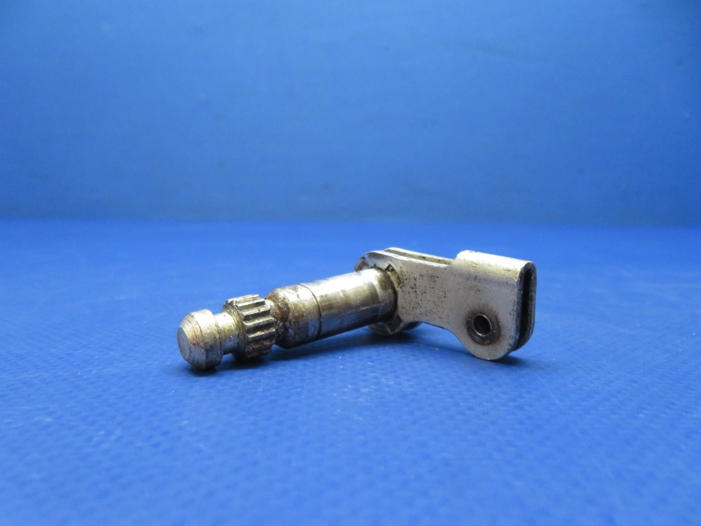 Cessna 172 / 172G LH Shaft Cabin Door Latch P/N 1511212-6 (0326-176)2