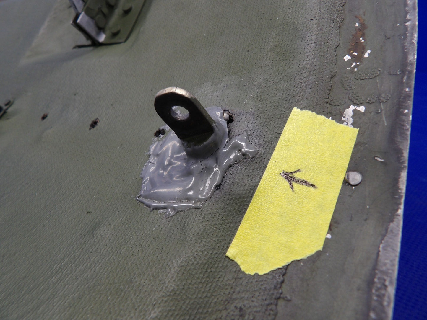 Cessna 421 RH Nose Baggage Door P/N 5013107-60 / NO KEY (0626-1484)10