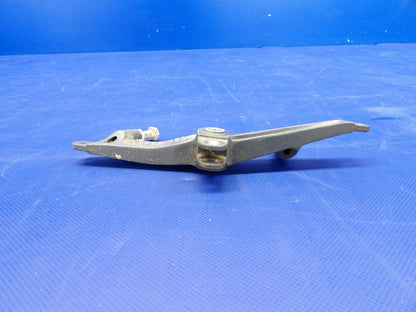 Beech D95A Travel Air Right Hand Aileron Bellcrank P/N 35-521158-3 (0326-406)3