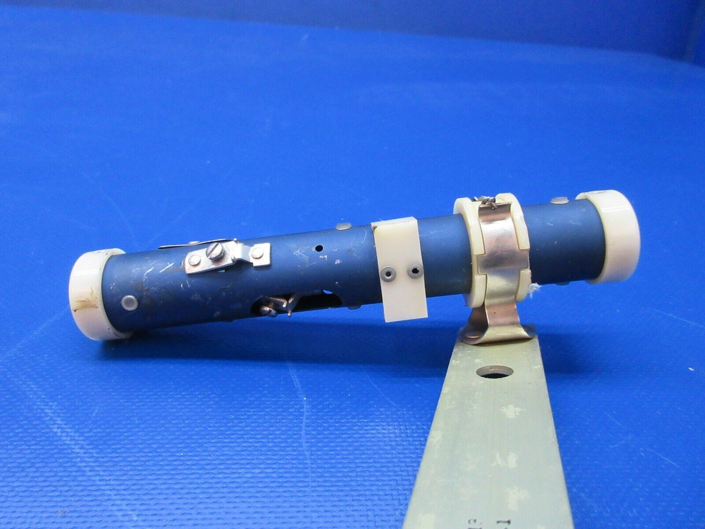 Cessna 310 LH Fuel Level Transmitter w/ Mount P/N PAA700-14 WARRANTY (1224-1265)