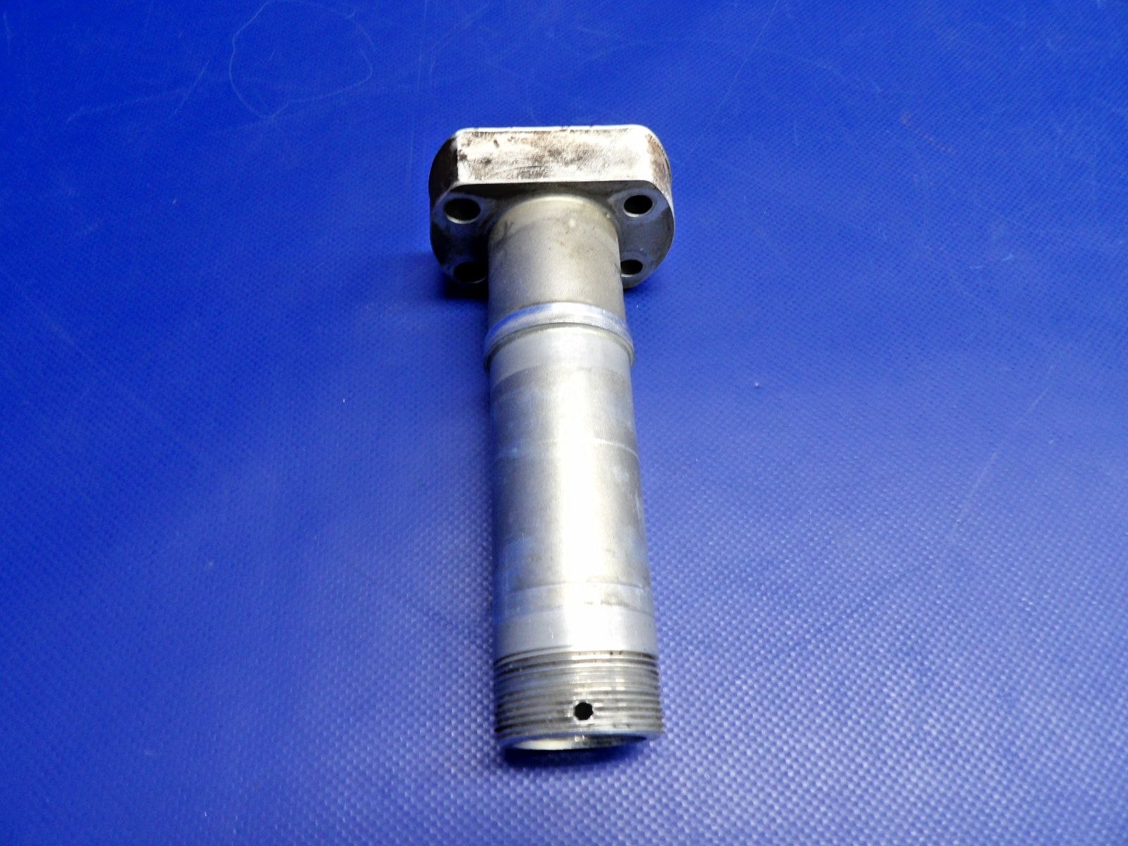 Cessna 172 / 172G Main Landing Gear Axle P/N 0541124 LOT OF 2 (0326-1205)8