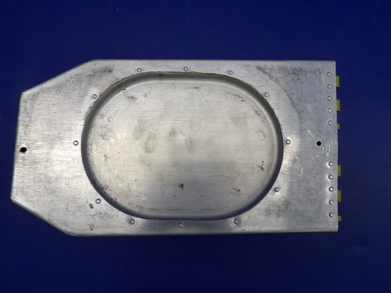 Beech D95A Travel Air Right Hand Main Section Door P/N 95-110014-366 (0226-516)1