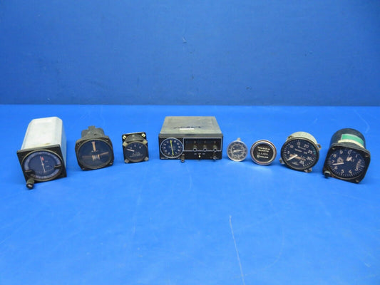 Piper PA-28-161 Warrior Instruments Man Cave / Decoration LOT OF 8 (0824-110)