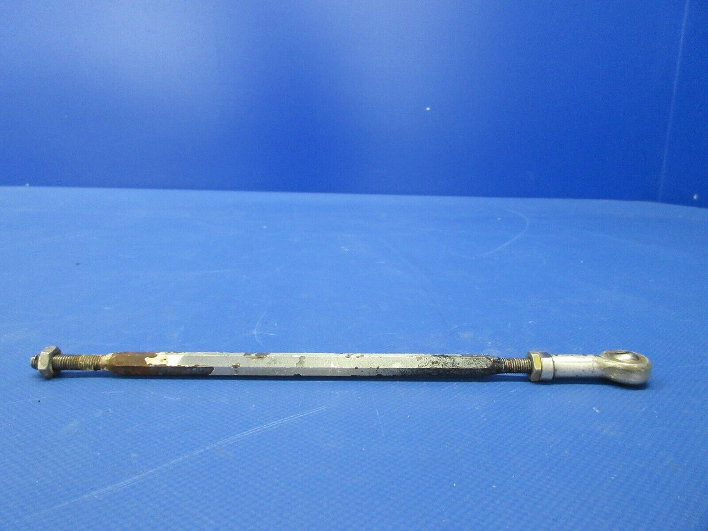 Piper PA-34-200T Seneca II Flap Torque Tube & Rod Assy LH  62764-00 (0524-1232)