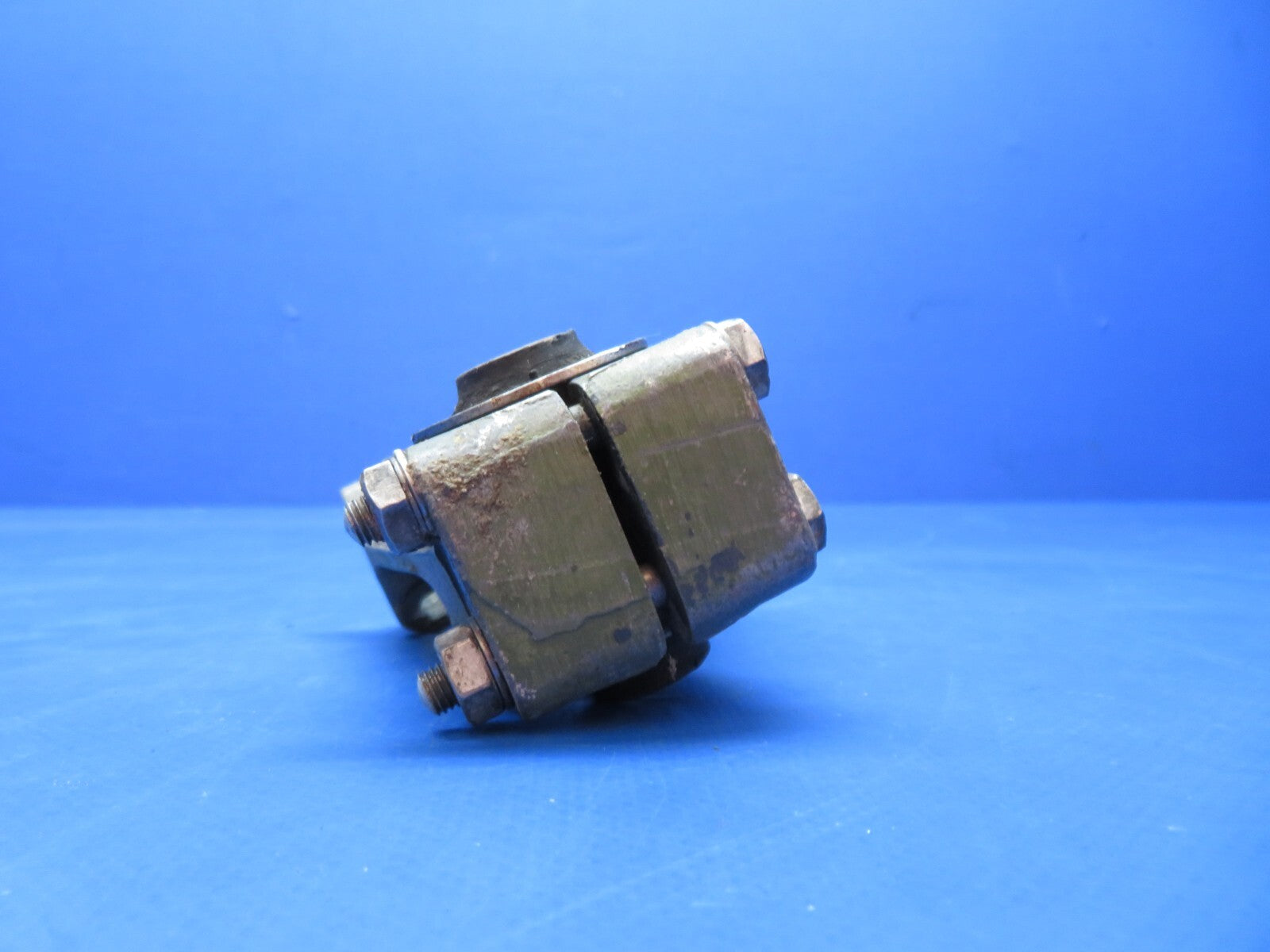 Continental C-145 / O-300 P/N 40044 RH AFT or LH FWD P/N 40044 (0723-539)8