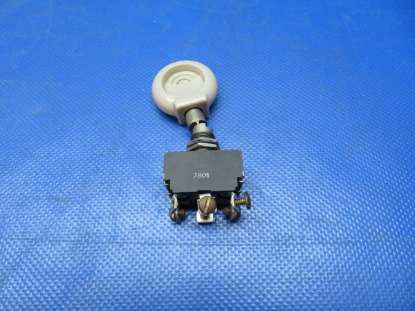 Piper PA-32RT-300T Cutler-Hammer Landing Gear Switch w/ Knob 487-936 (1024-212)