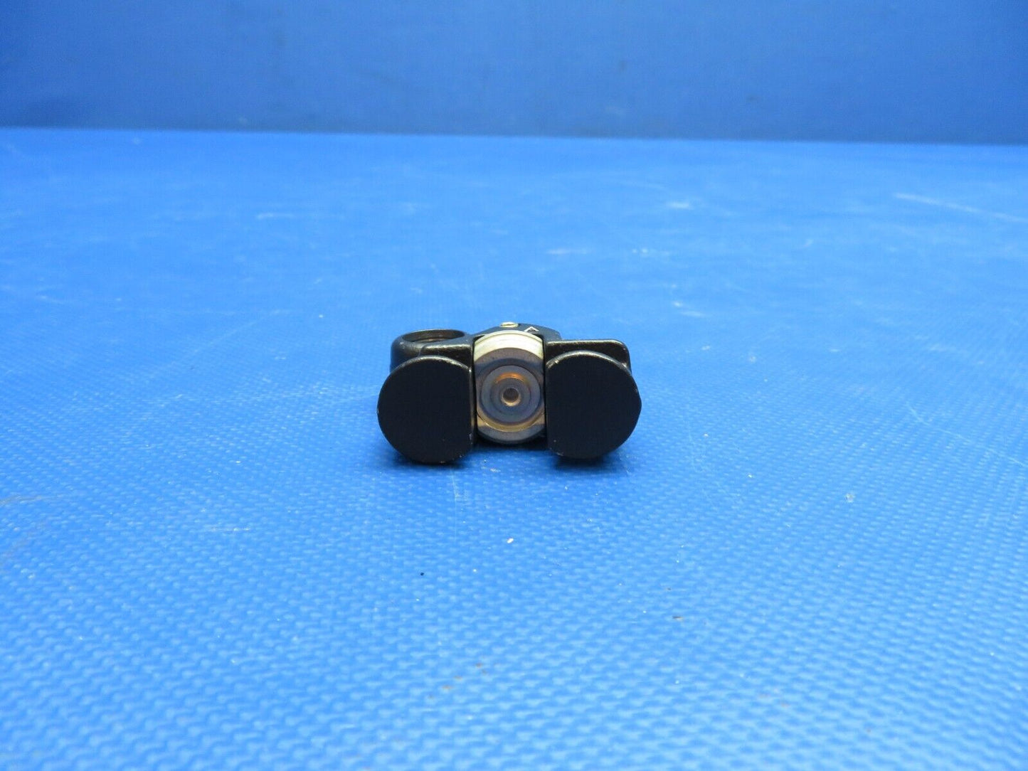 Track Filling Assy P/N 41571074-501 NOS w/ 8130 (0824-1723)