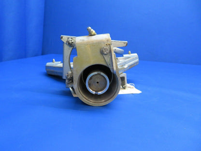 Piper Nose Gear Trunnion Assy Casting # 20772 (1022-556)
