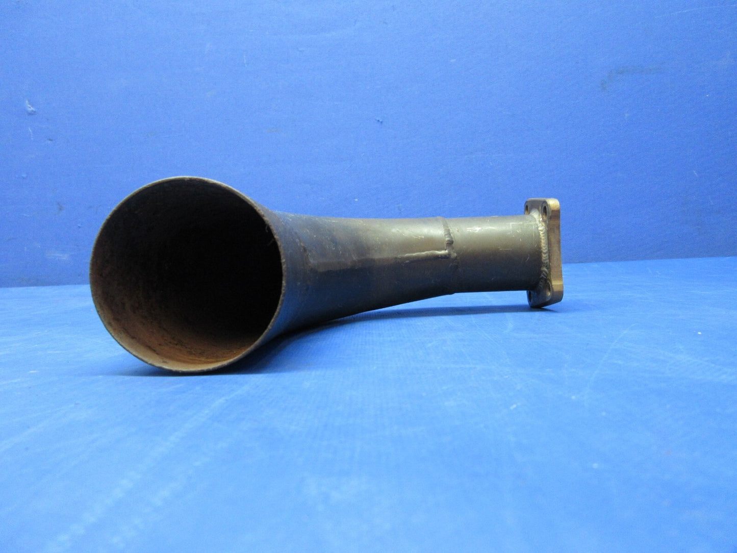 Cessna 421C RH Exhaust Stack Assy w/ Probe Holes P/N 9910295-16 (1123-853)15