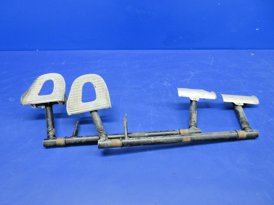 Cessna 120 / 140 Rudder Bar & Pedals w/o Co-Pilot Brakes 0412482 (0726-894)0
