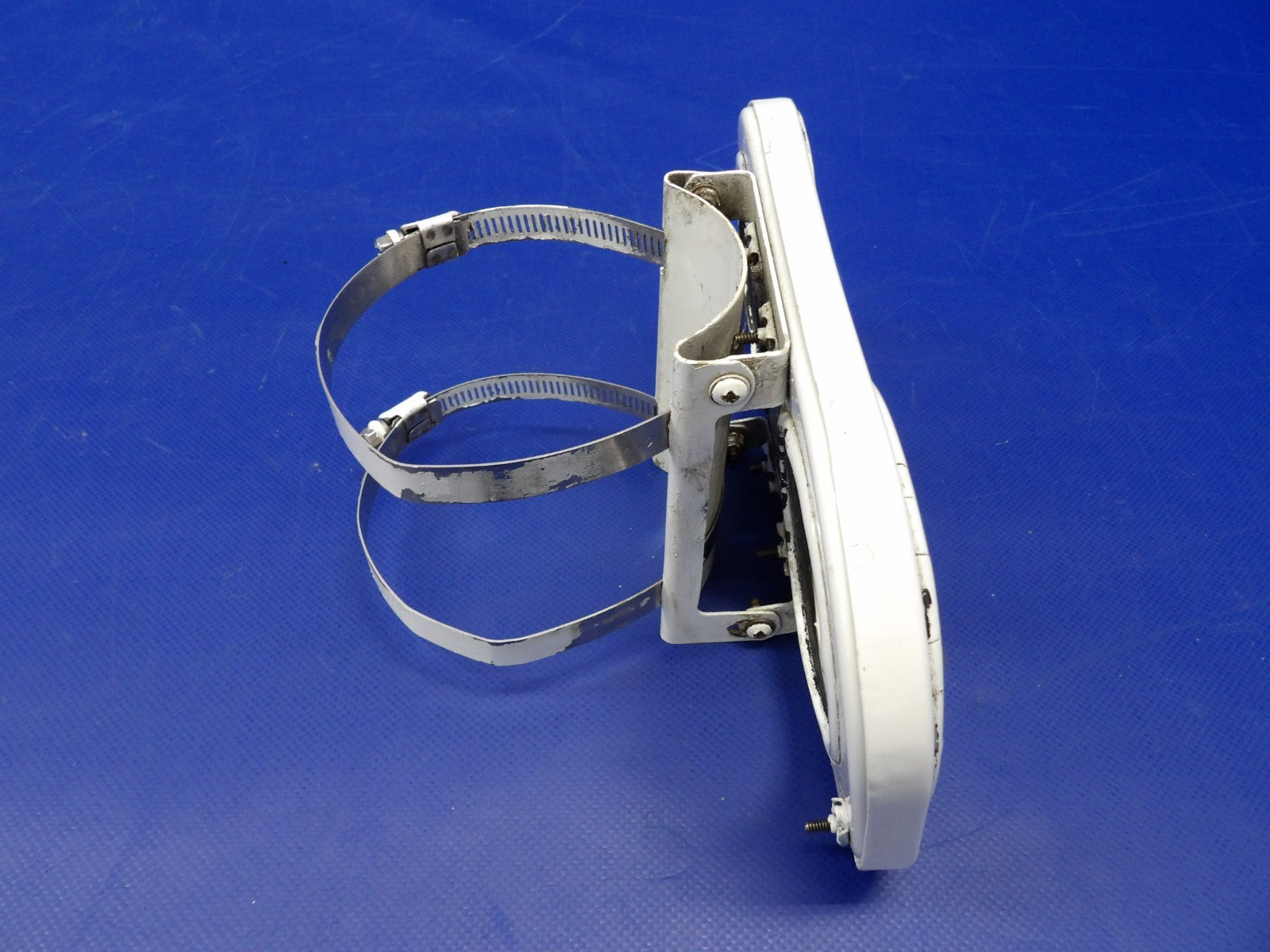 Piper PA-31T1 Cheyenne Landing Light Bracket P/N 43048-00 (0626-1297)4