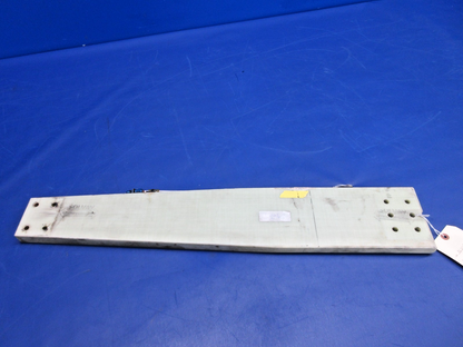 Cirrus SR22 Main Gear Strut w/Brake Line 13888-003, 1388-002, 1388-001(0926-823)1