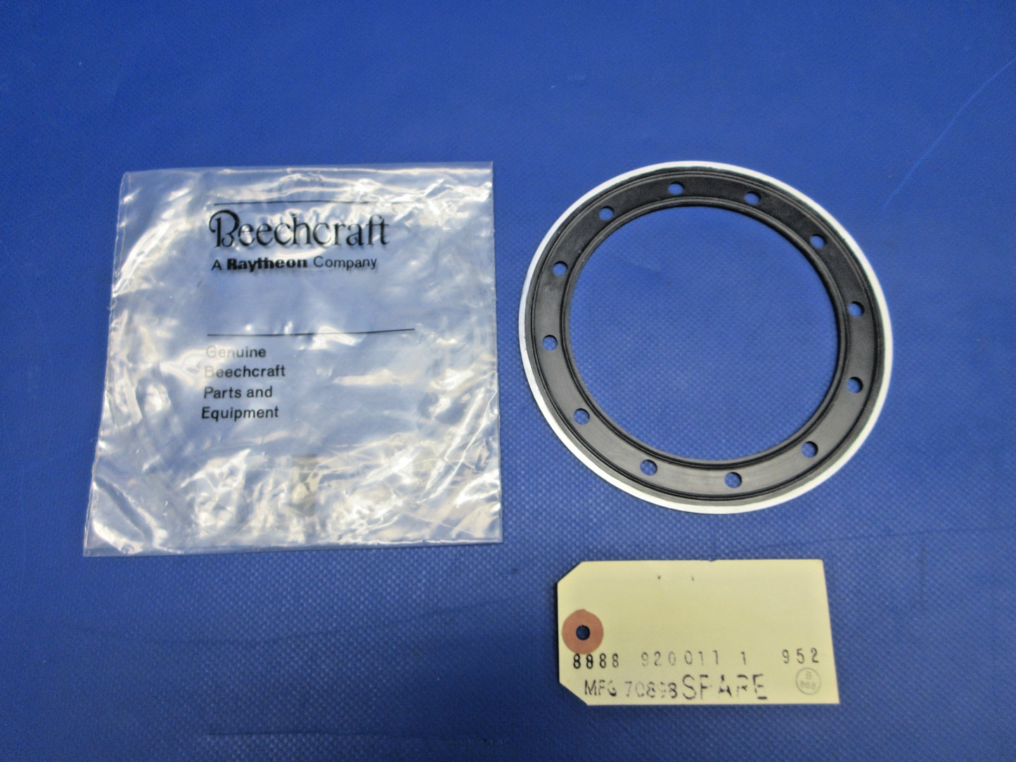 Beech Beech Jet Fuel Filler Cap Flange Seal P/N 8888-920011-1 NOS (0326-931)6