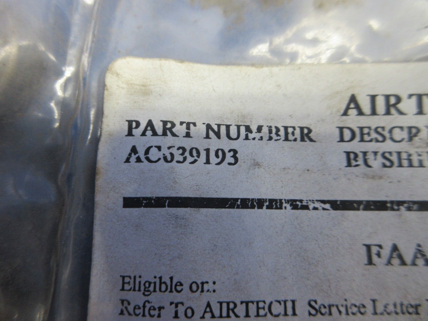 Continental Bushing P/N AC639193 LOT OF 8 NOS (0524-1961)