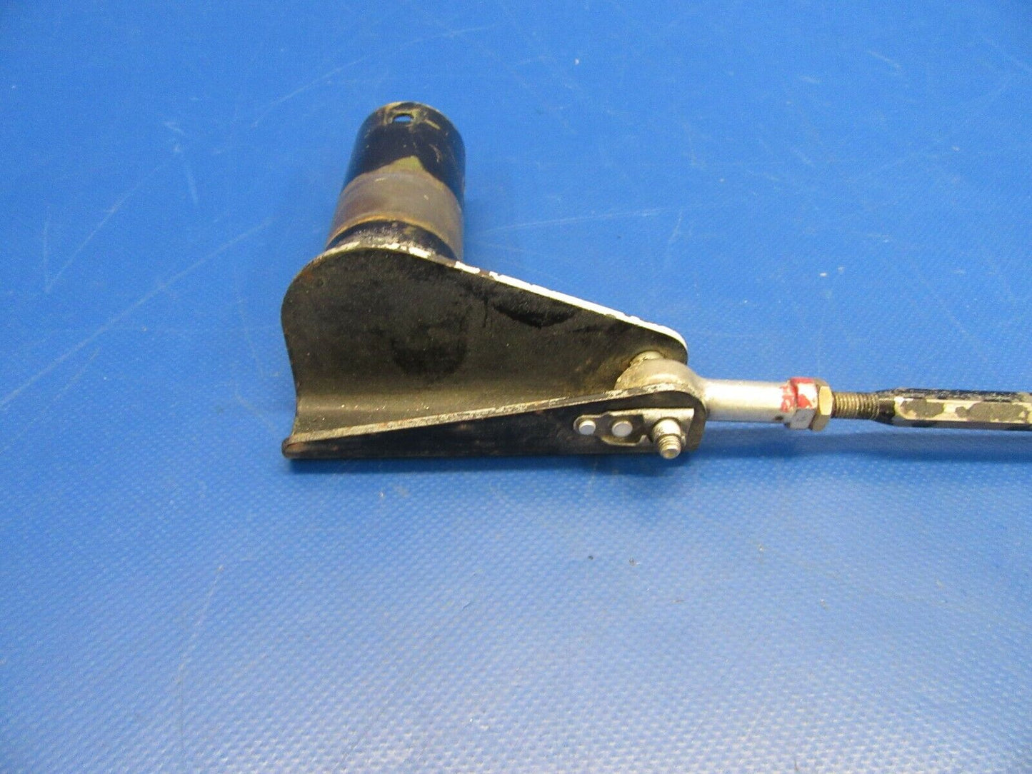 Piper PA-34-200T Flap Torque Tube & Rod Assy RH P/N 62727-01 (1119-199)