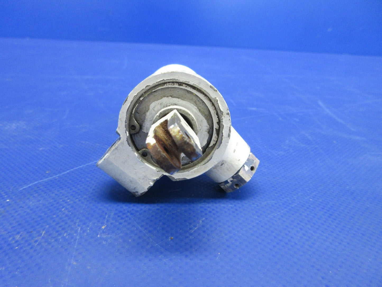 Cessna 310 / 310I Shimmy Dampener P/N 0842400-1 (0326-887)8