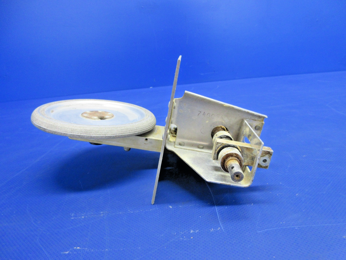 Mooney M20 / M20C Trim Wheel P/N 740050-501 (0426-919)6