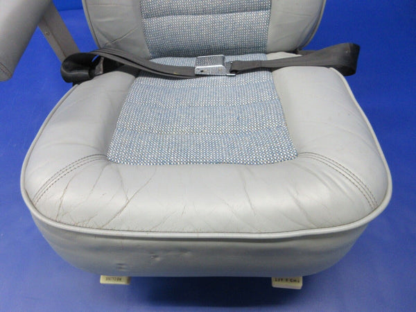 Cessna 310 / 310R LH Center Seat P/N 0812874-14 (1124-1437)