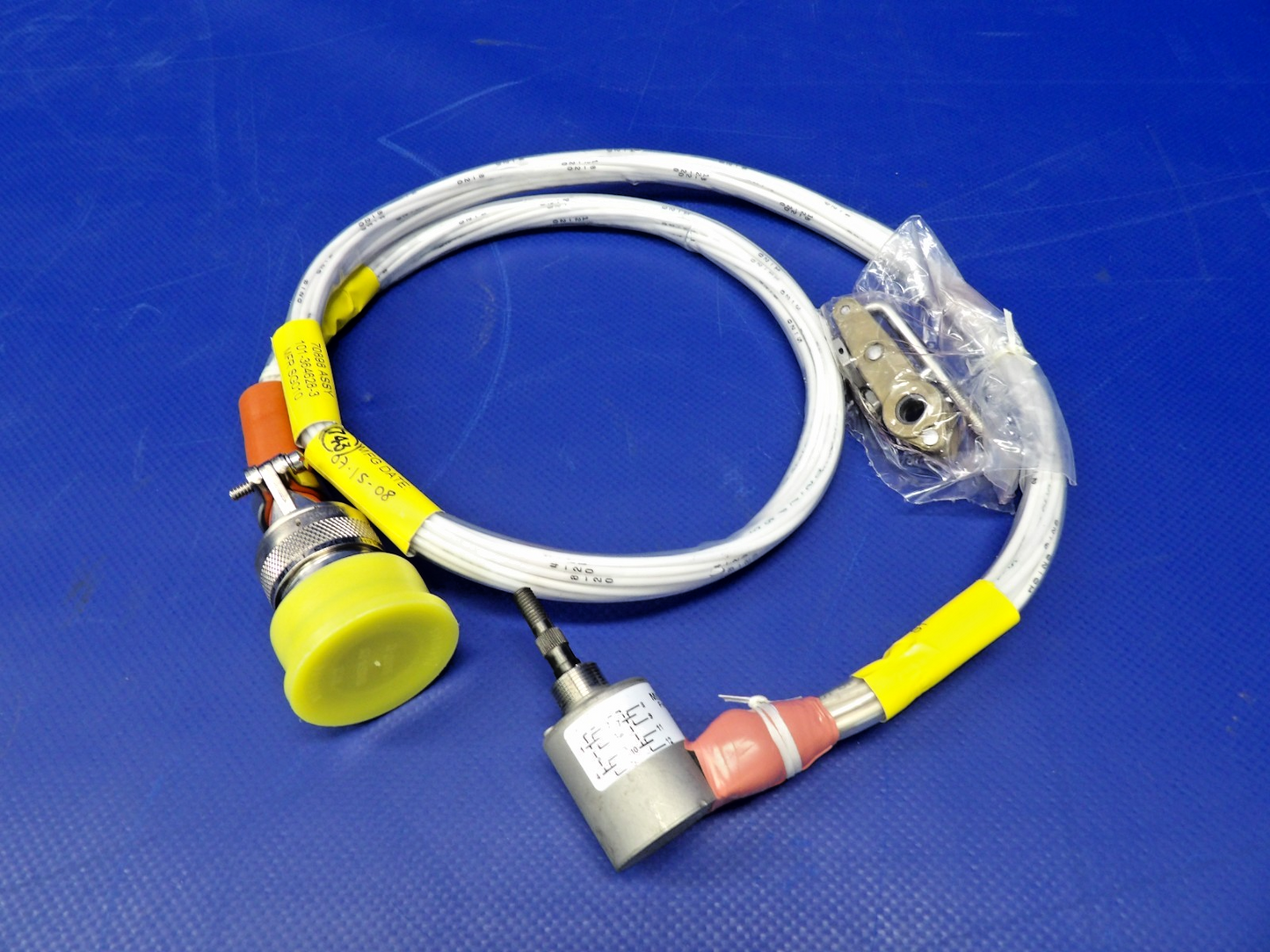 Beech King Air Landing Gear Switch w/ 8130 P/N 101-364628-3 NOS (0426-1275)5
